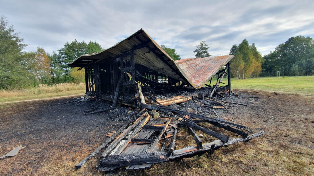 Na boisku w Lubszy spłonął 