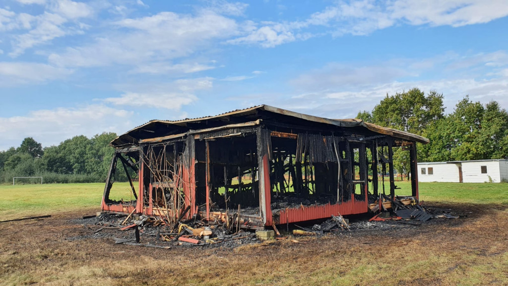 Na boisku w Lubszy spłonął 