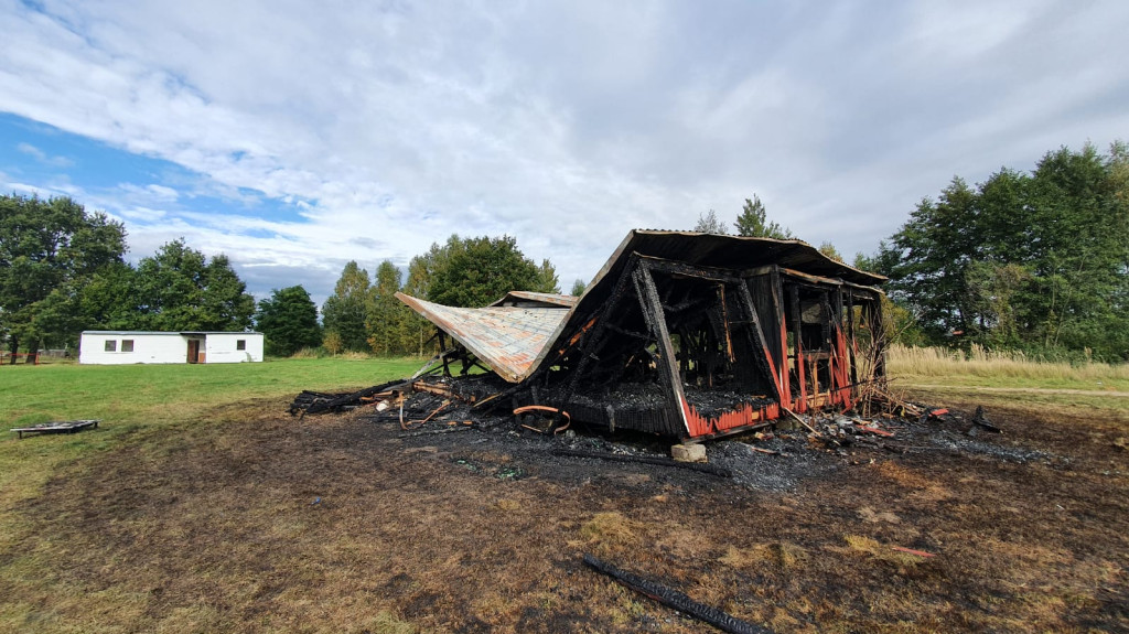 Na boisku w Lubszy spłonął 