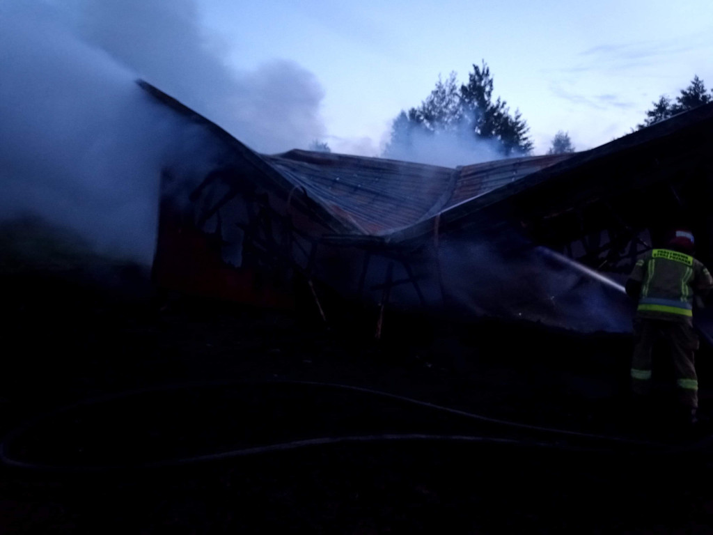 Na boisku w Lubszy spłonął 