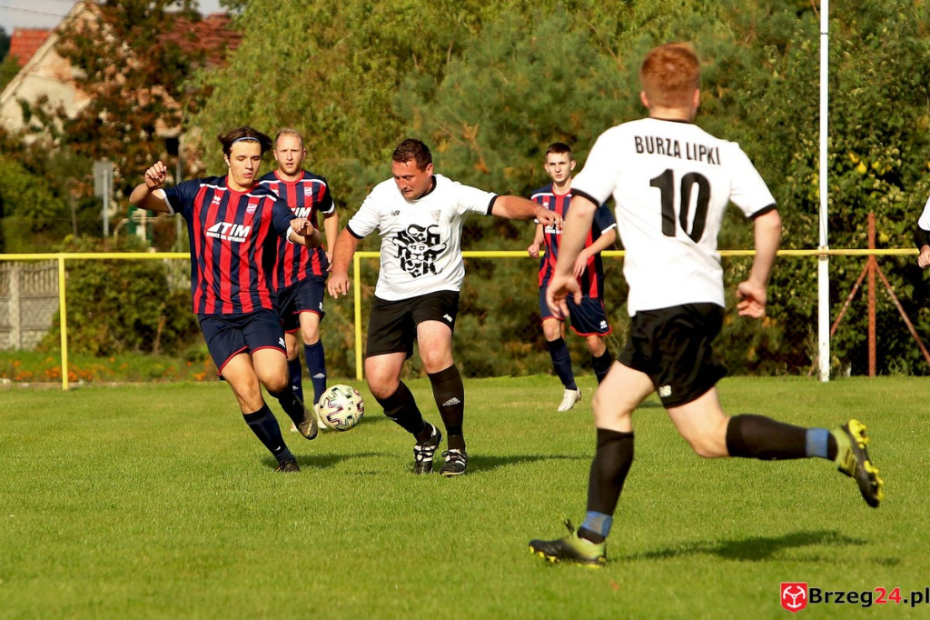 Podsumowanie klasy A. Victoria Kościerzyce urządziła festiwal bramek, ale to nie wszystko! [GALERIA ZDJĘĆ Burza Lipki - Pogoń Łosiów]
