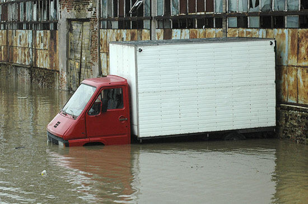 10 lat temu, przy poziomie 640 cm Odra była już na ul. Oławskiej, Grobli i Cegielnianej