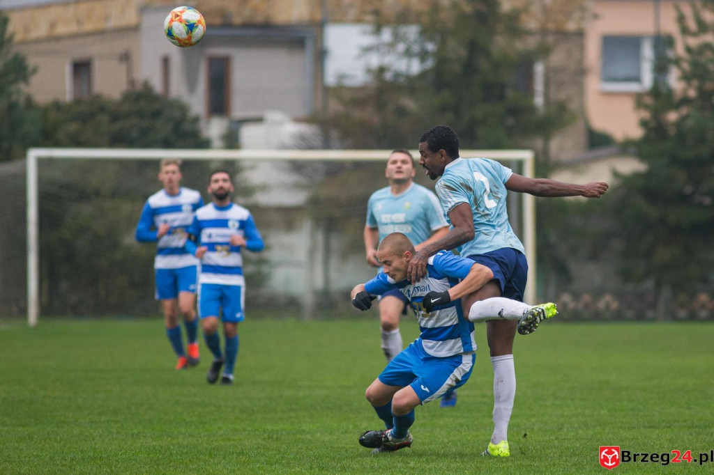 Olimpia Lewin Brzeski wygrała mecz o podwójną stawkę! [GALERIA]