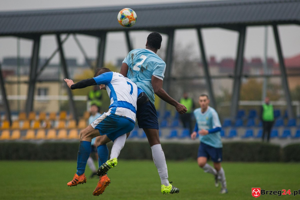 Olimpia Lewin Brzeski wygrała mecz o podwójną stawkę! [GALERIA]