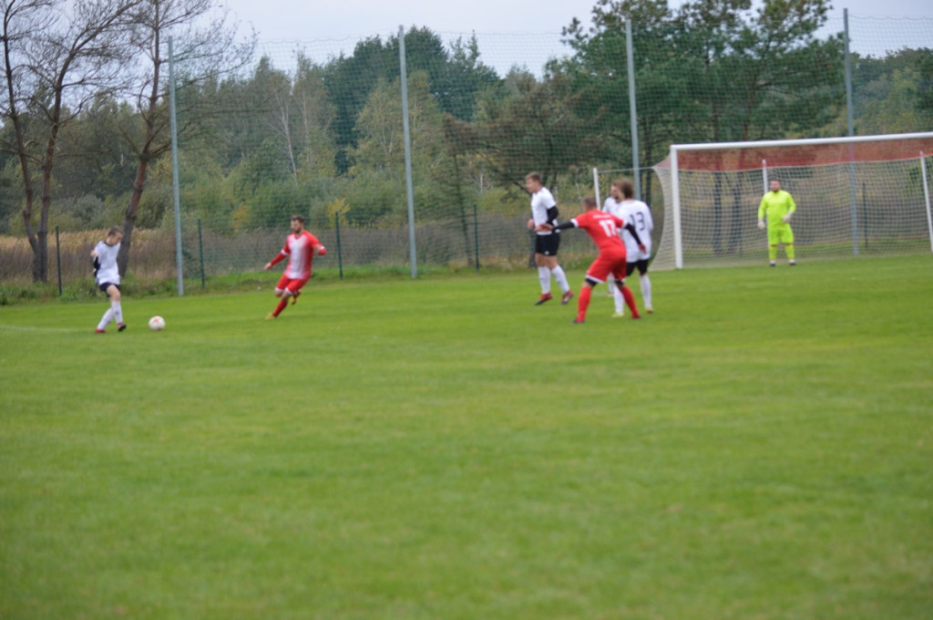 Klasa okręgowa. Victoria Dobrzyń znów wygrała, tym razem bardzo okazale! [GALERIA]