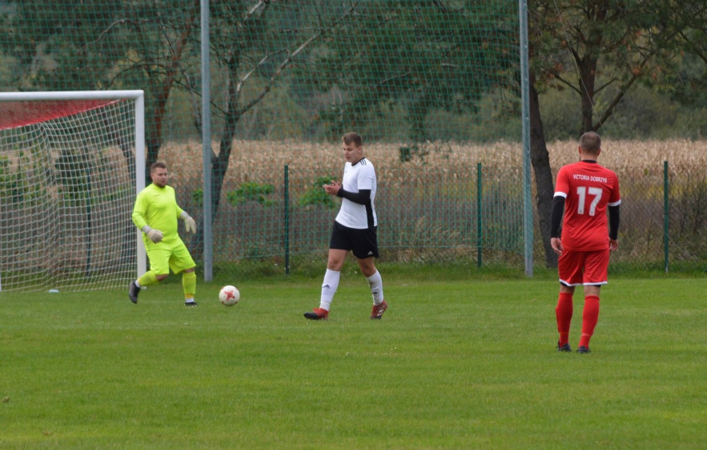 Klasa okręgowa. Victoria Dobrzyń znów wygrała, tym razem bardzo okazale! [GALERIA]