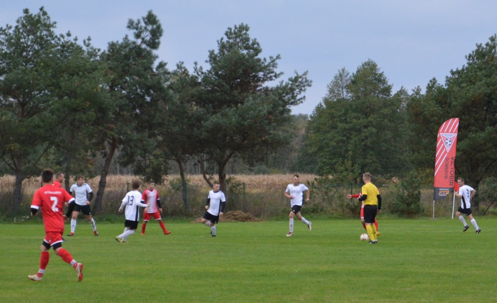 Klasa okręgowa. Victoria Dobrzyń znów wygrała, tym razem bardzo okazale! [GALERIA]