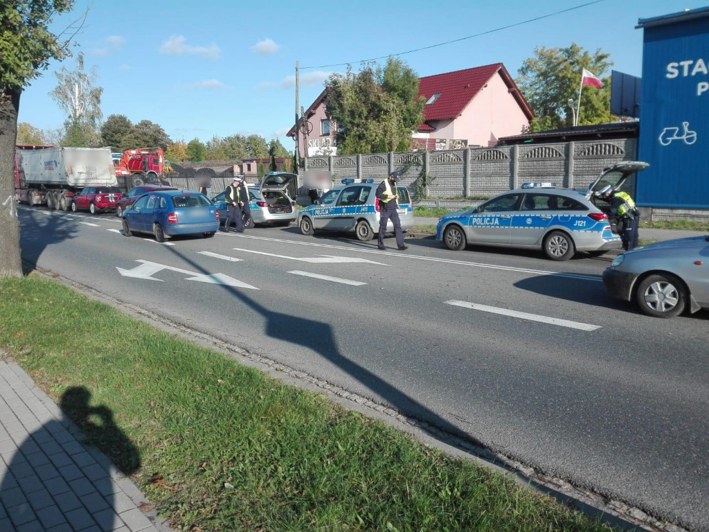 Pijany komendant straży gminnej w Skarbimierzu spowodował kolizję. Wjechał w naczelnika drogówki z komendy wojewódzkiej