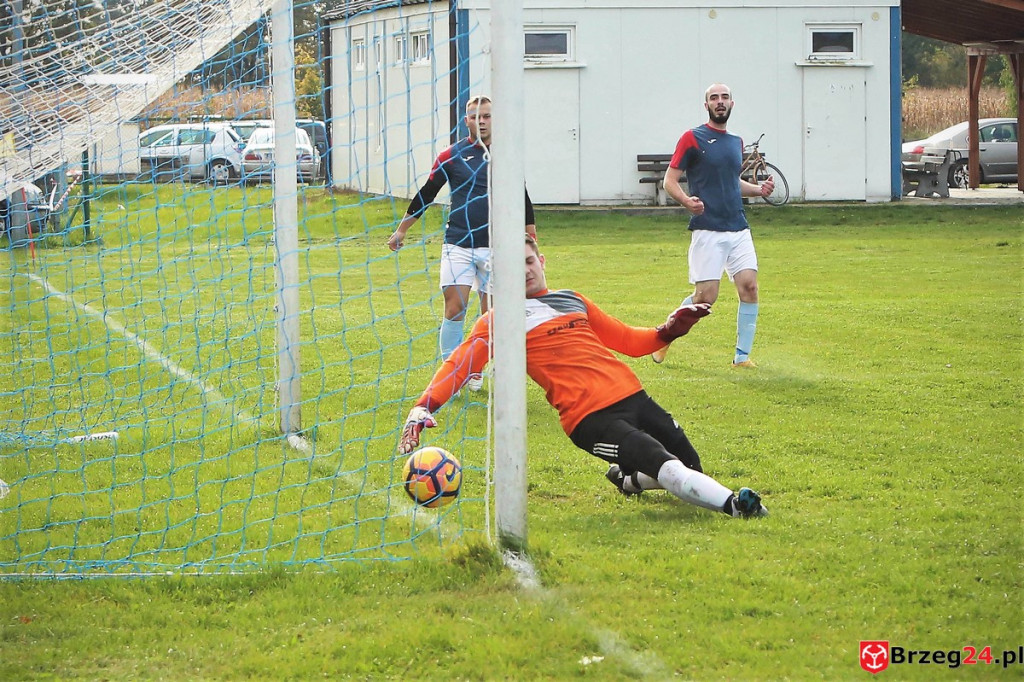Podsumowanie klasy B. Jak zagrały drużyny z powiatu brzeskiego? [GALERIA Z MECZU Błękitni Przecza - LZS Golczowice]