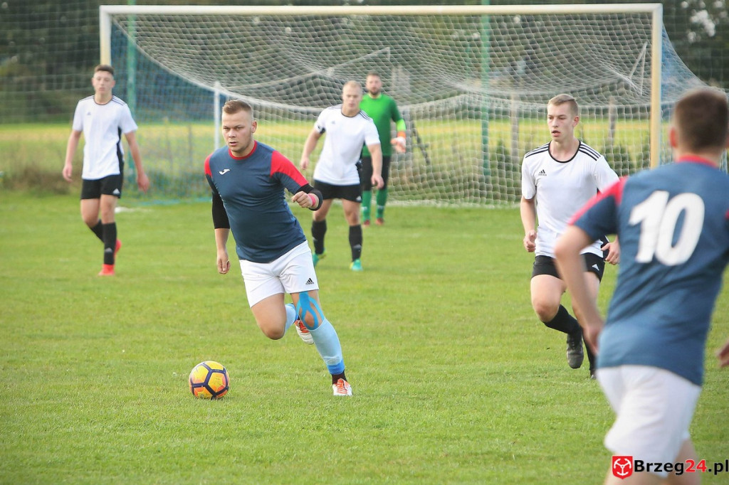 Podsumowanie klasy B. Jak zagrały drużyny z powiatu brzeskiego? [GALERIA Z MECZU Błękitni Przecza - LZS Golczowice]