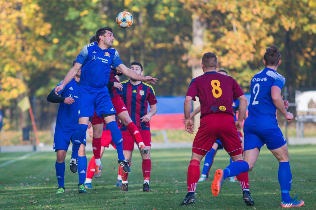 Pewna wygrana LZS-u Skorogoszcz, rywale nie mieli żadnych argumentów [GALERIA]