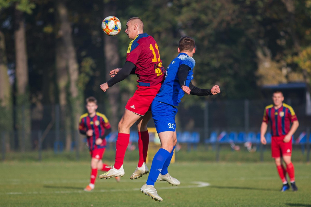 Pewna wygrana LZS-u Skorogoszcz, rywale nie mieli żadnych argumentów [GALERIA]