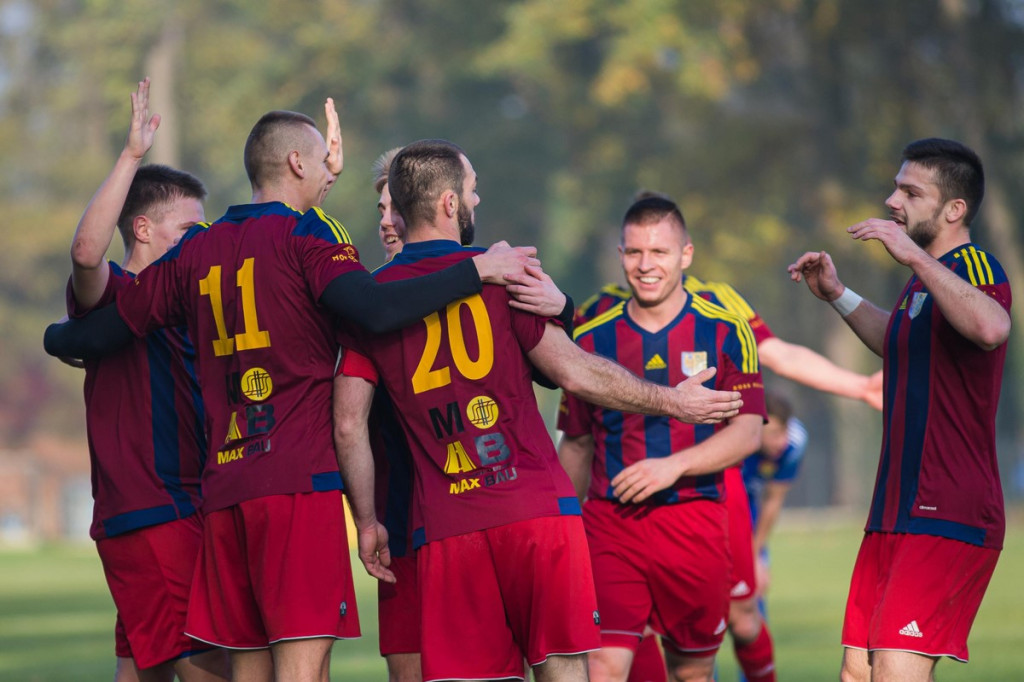 Pewna wygrana LZS-u Skorogoszcz, rywale nie mieli żadnych argumentów [GALERIA]