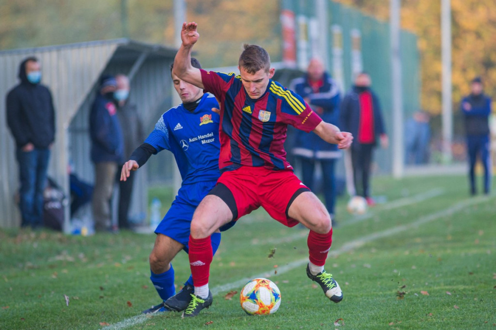 Pewna wygrana LZS-u Skorogoszcz, rywale nie mieli żadnych argumentów [GALERIA]