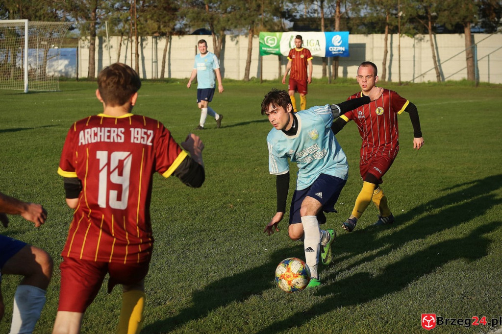 Podsumowanie klasy B. Nasze drużyny rozegrały przedostatnią jesienną kolejkę [GALERIA  z meczu Olimpia II Lewin Brzeski - KS Łukowice Brzeskie]