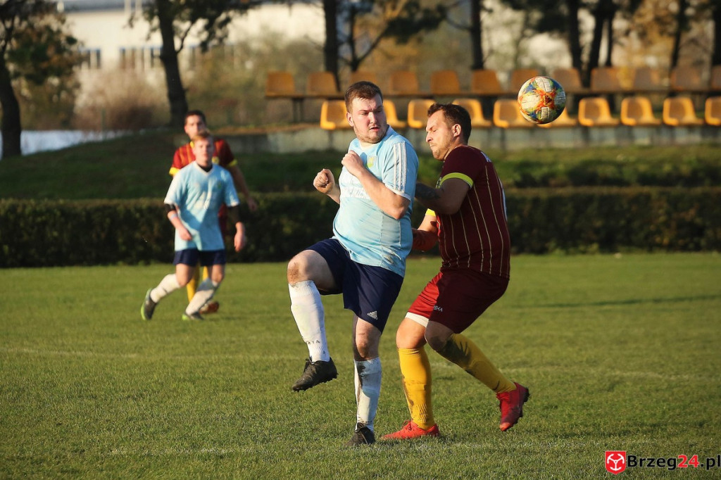 Podsumowanie klasy B. Nasze drużyny rozegrały przedostatnią jesienną kolejkę [GALERIA  z meczu Olimpia II Lewin Brzeski - KS Łukowice Brzeskie]