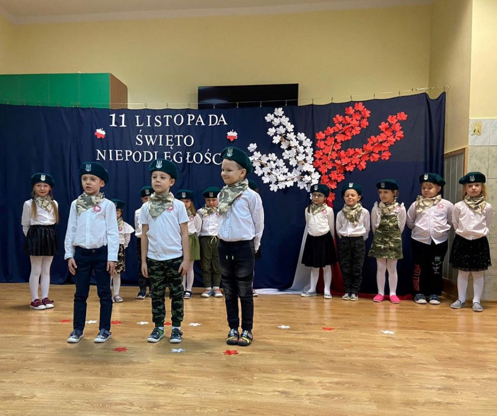 Święto Niepodległości  w Przedszkolu Publicznym nr 2