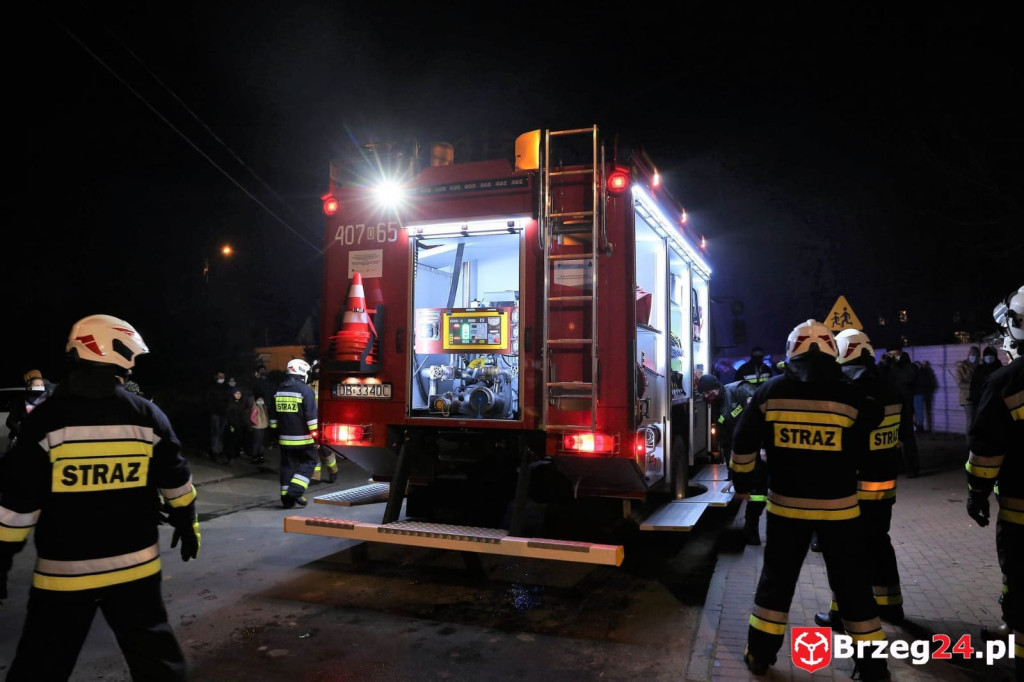 Strażacy ochotnicy ze Zwanowic odebrali nowy wóz bojowy. To nagroda za frekwencję wyborczą