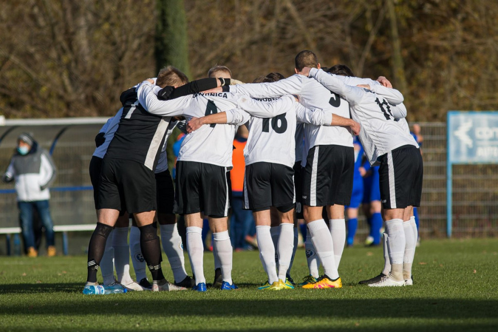 Błyskawiczne otwarcie i... Olimpia Lewin Brzeski ograła Swornicę Czarnowąsy! [GALERIA]