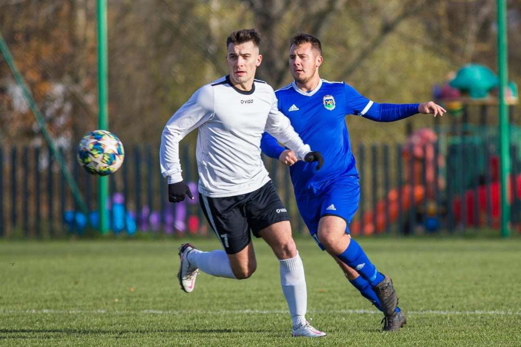 Błyskawiczne otwarcie i... Olimpia Lewin Brzeski ograła Swornicę Czarnowąsy! [GALERIA]