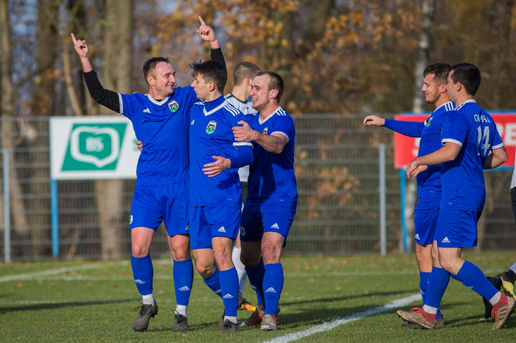 Błyskawiczne otwarcie i... Olimpia Lewin Brzeski ograła Swornicę Czarnowąsy! [GALERIA]