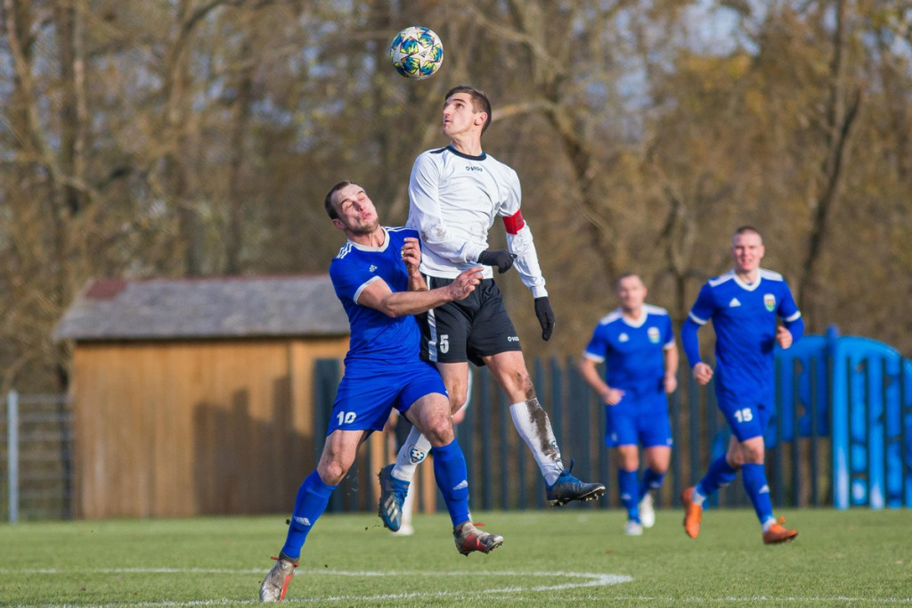 Błyskawiczne otwarcie i... Olimpia Lewin Brzeski ograła Swornicę Czarnowąsy! [GALERIA]