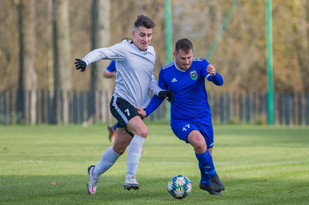 Błyskawiczne otwarcie i... Olimpia Lewin Brzeski ograła Swornicę Czarnowąsy! [GALERIA]