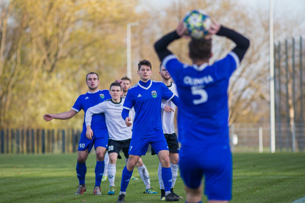 Błyskawiczne otwarcie i... Olimpia Lewin Brzeski ograła Swornicę Czarnowąsy! [GALERIA]