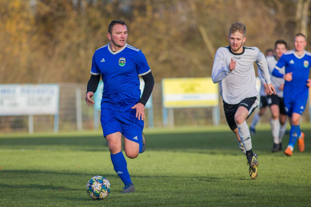 Błyskawiczne otwarcie i... Olimpia Lewin Brzeski ograła Swornicę Czarnowąsy! [GALERIA]