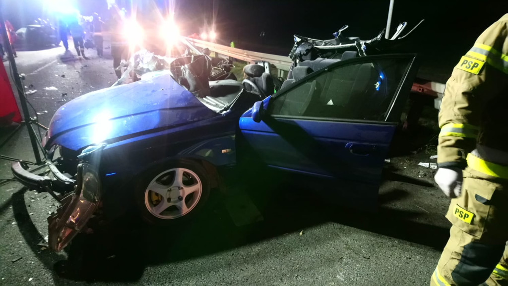 26-latek usłyszał zarzut spowodowania wypadku ze skutkiem śmiertelnym. Prokuratura powołała biegłego z zakresu rekonstrukcji zdarzeń drogowych