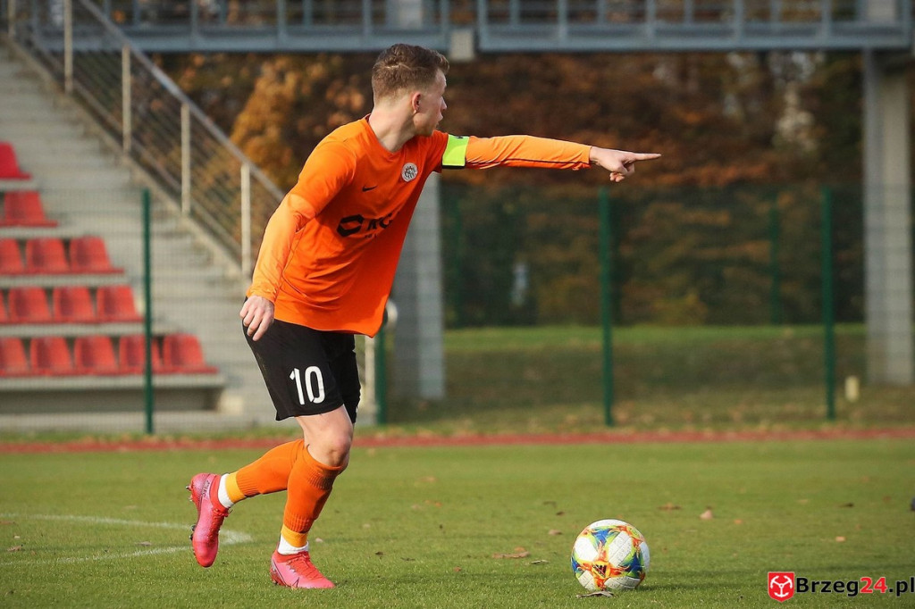 Stal Brzeg przełamała się pokonując rezerwy drużyny z ekstraklasy [GALERIA]