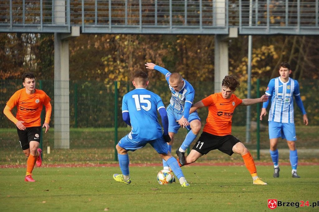 Stal Brzeg przełamała się pokonując rezerwy drużyny z ekstraklasy [GALERIA]