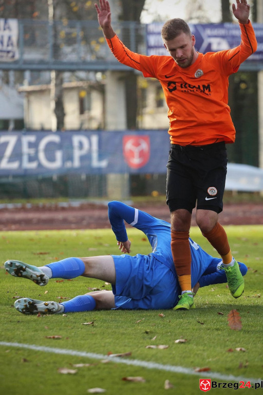 Stal Brzeg przełamała się pokonując rezerwy drużyny z ekstraklasy [GALERIA]