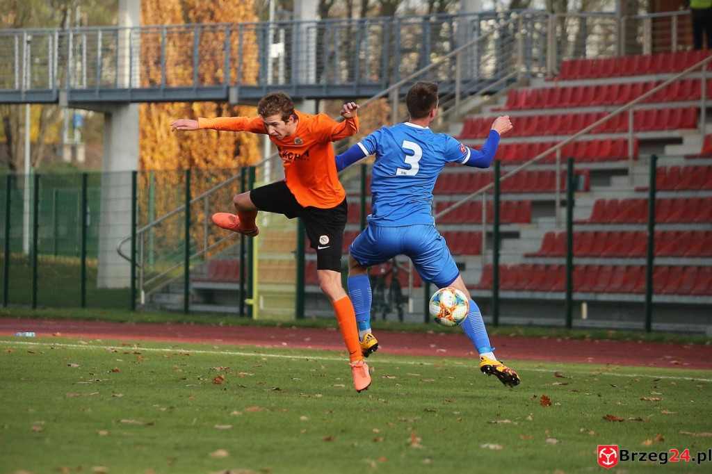 Stal Brzeg przełamała się pokonując rezerwy drużyny z ekstraklasy [GALERIA]