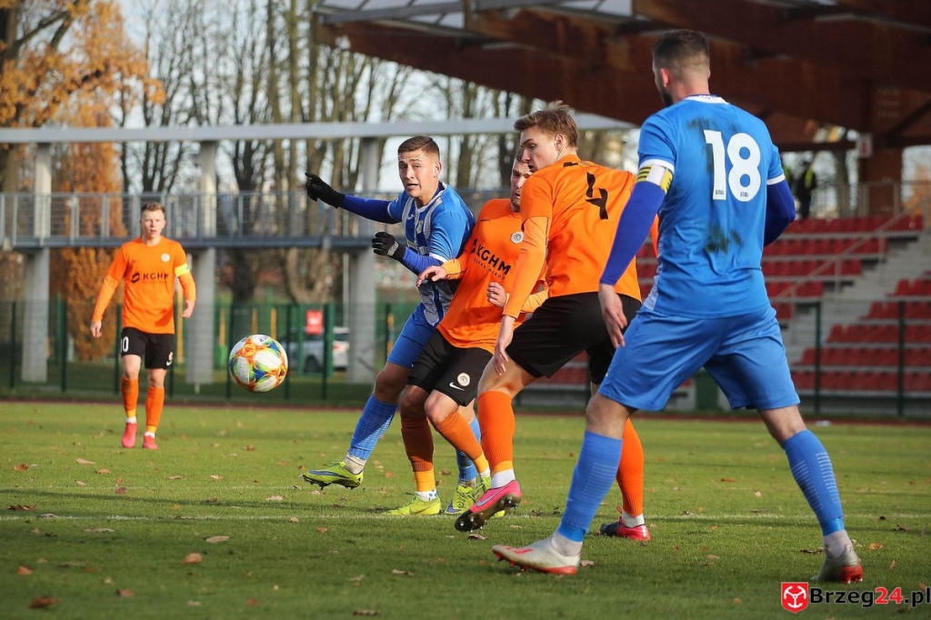 Stal Brzeg przełamała się pokonując rezerwy drużyny z ekstraklasy [GALERIA]