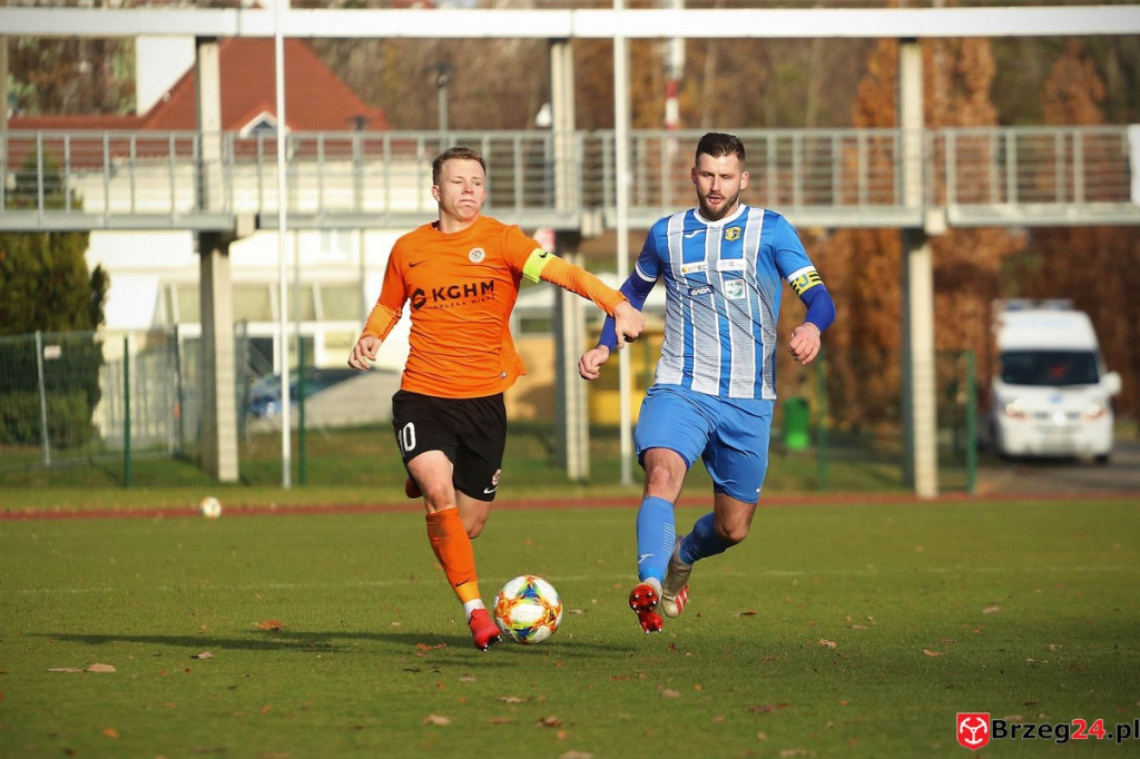 Stal Brzeg przełamała się pokonując rezerwy drużyny z ekstraklasy [GALERIA]