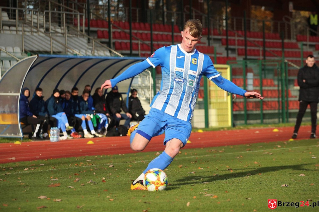 Stal Brzeg przełamała się pokonując rezerwy drużyny z ekstraklasy [GALERIA]