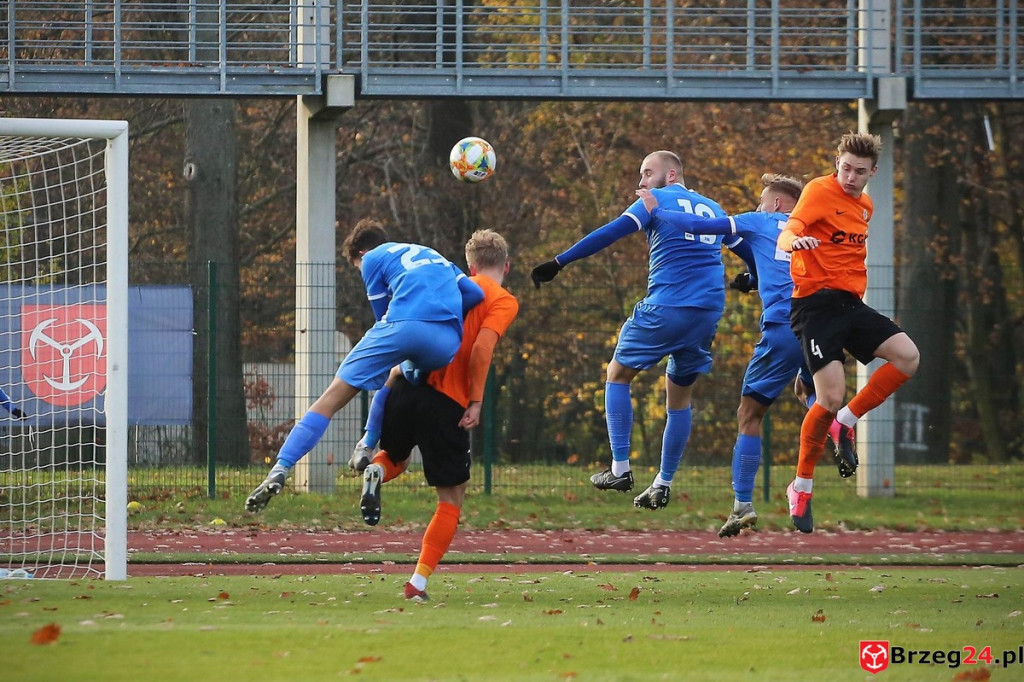 Stal Brzeg przełamała się pokonując rezerwy drużyny z ekstraklasy [GALERIA]