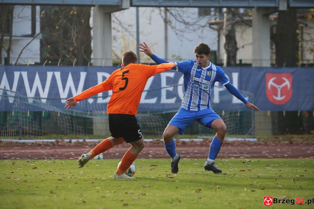 Stal Brzeg przełamała się pokonując rezerwy drużyny z ekstraklasy [GALERIA]