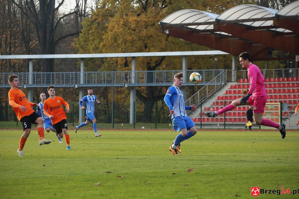 Stal Brzeg przełamała się pokonując rezerwy drużyny z ekstraklasy [GALERIA]