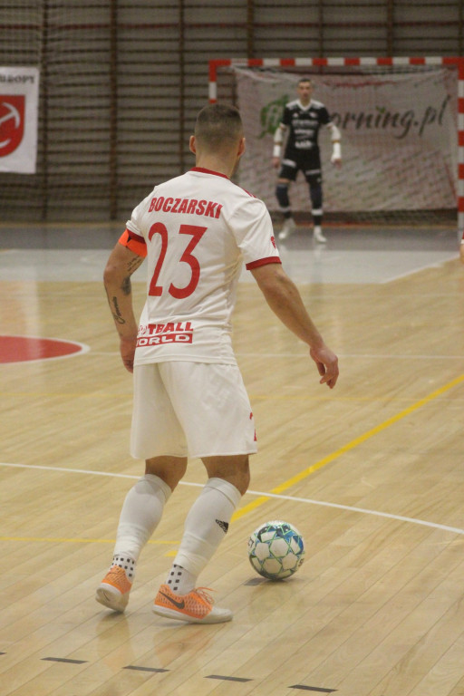 Fatalna porażka w derbach. Trener Fit-Morning Gredaru Brzeg zwolniony po meczu przeciwko Dremanowi Opole Komprachcice [GALERIA]