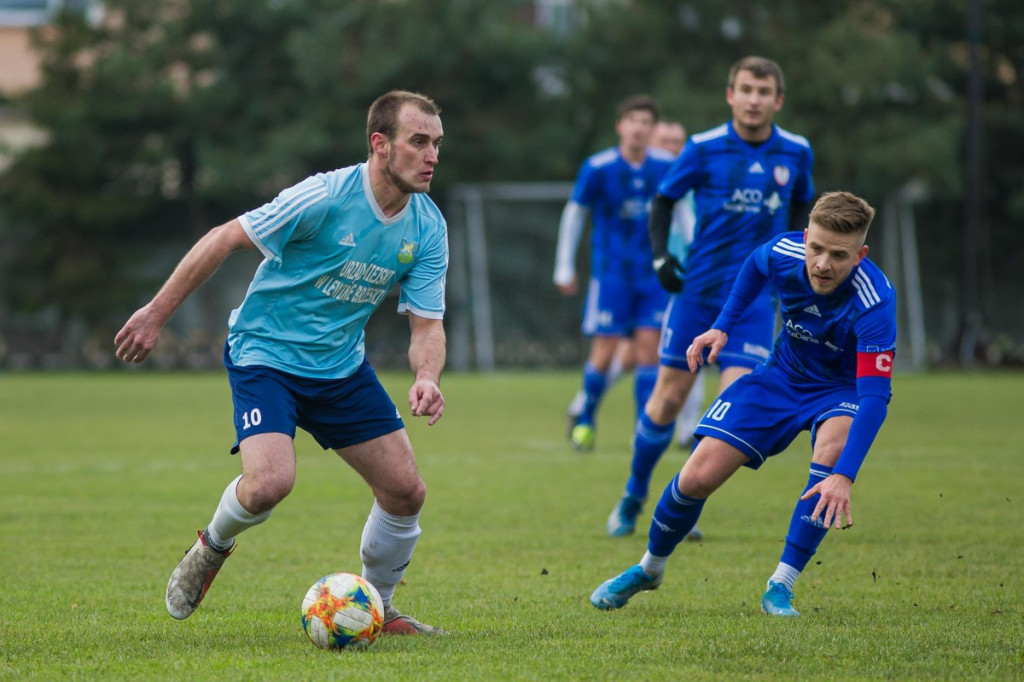 Olimpia Lewin Brzeski pożegnała rundę pięknymi golami, ale niestety przegrała z Fortuną Głogówek [GALERIA]