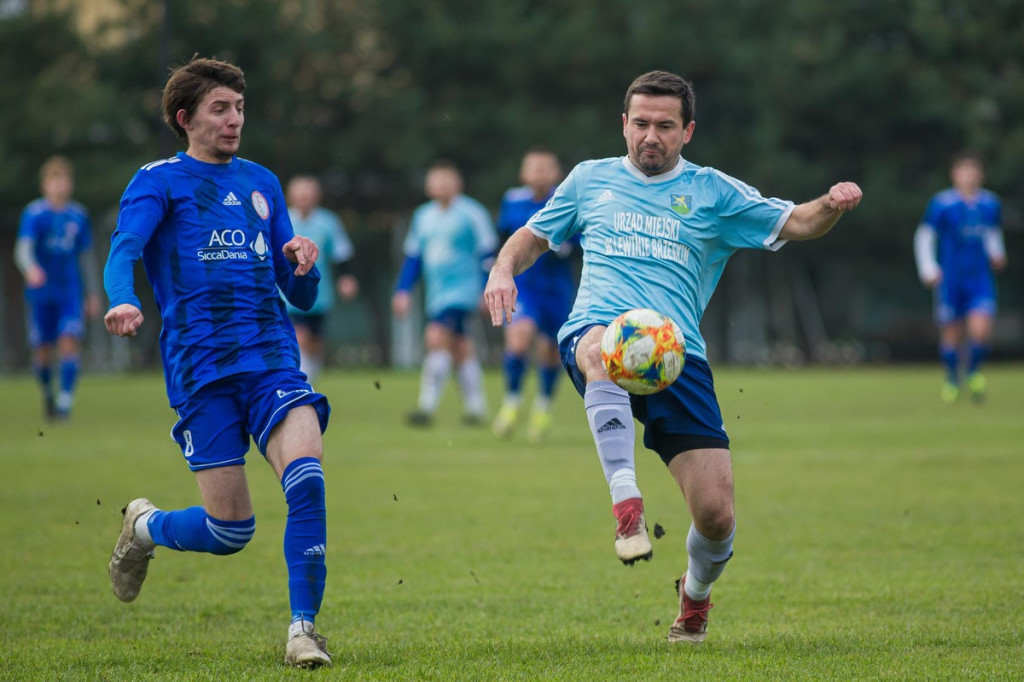 Olimpia Lewin Brzeski pożegnała rundę pięknymi golami, ale niestety przegrała z Fortuną Głogówek [GALERIA]