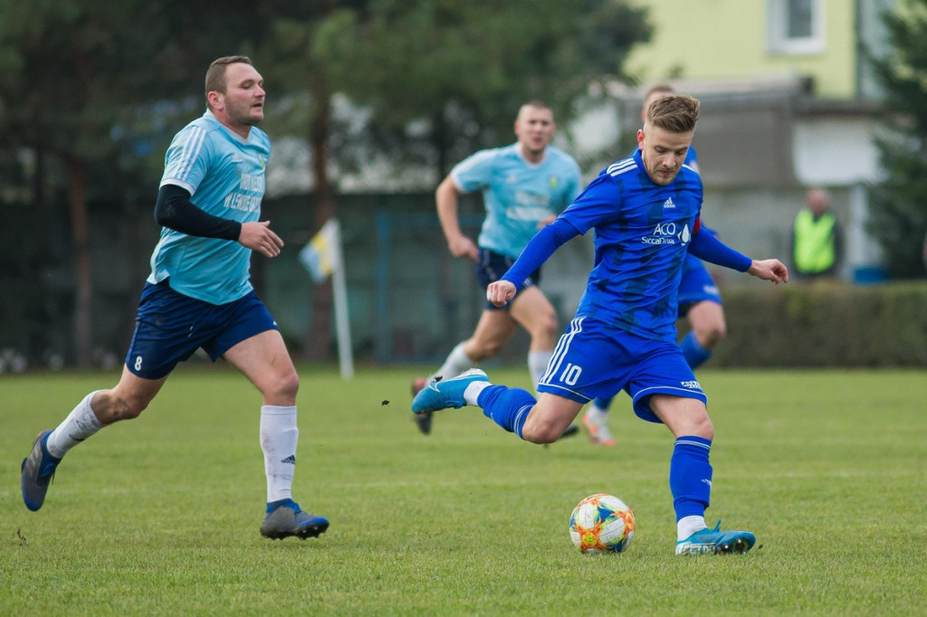 Olimpia Lewin Brzeski pożegnała rundę pięknymi golami, ale niestety przegrała z Fortuną Głogówek [GALERIA]