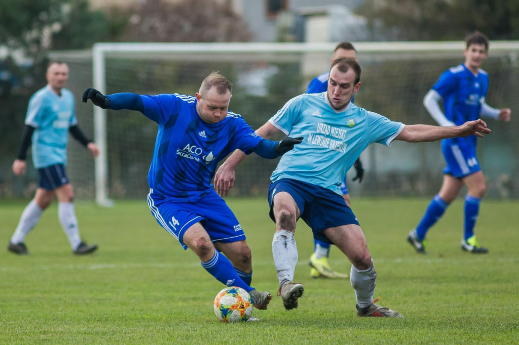 Olimpia Lewin Brzeski pożegnała rundę pięknymi golami, ale niestety przegrała z Fortuną Głogówek [GALERIA]