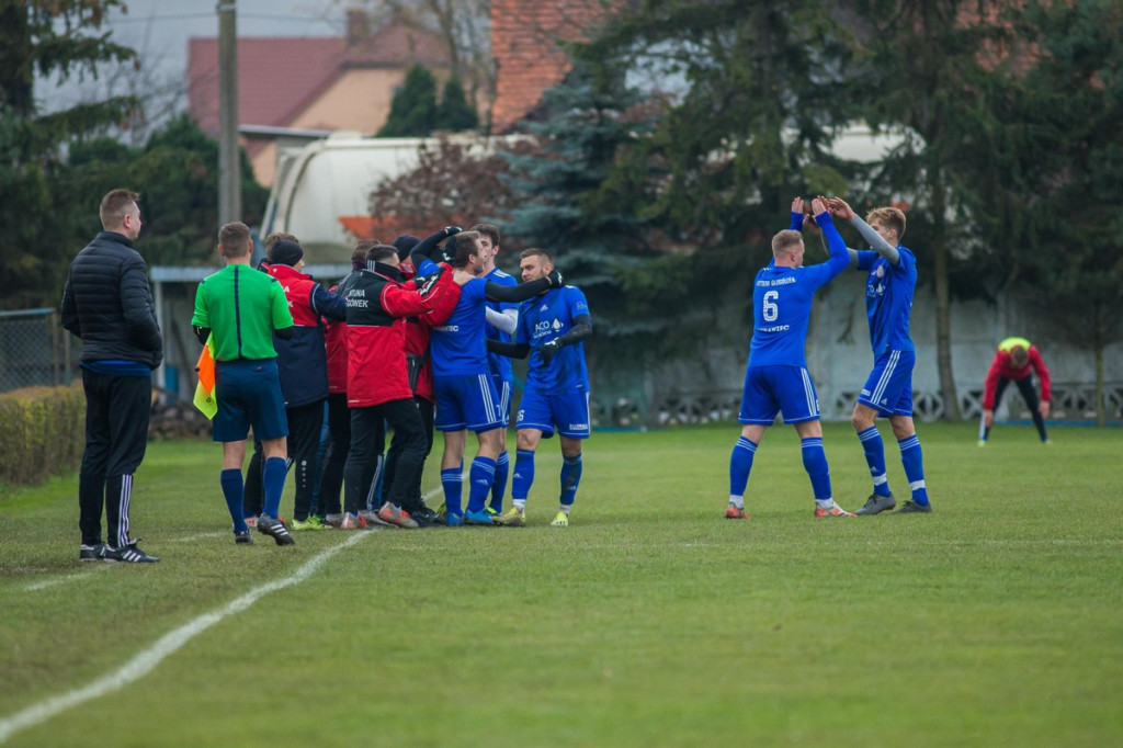 Olimpia Lewin Brzeski pożegnała rundę pięknymi golami, ale niestety przegrała z Fortuną Głogówek [GALERIA]