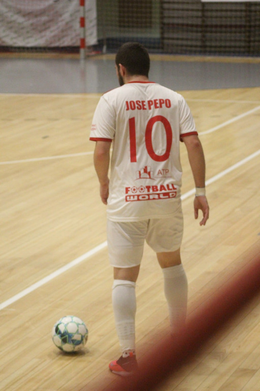 Fatalna porażka w derbach. Trener Fit-Morning Gredaru Brzeg zwolniony po meczu przeciwko Dremanowi Opole Komprachcice [GALERIA]