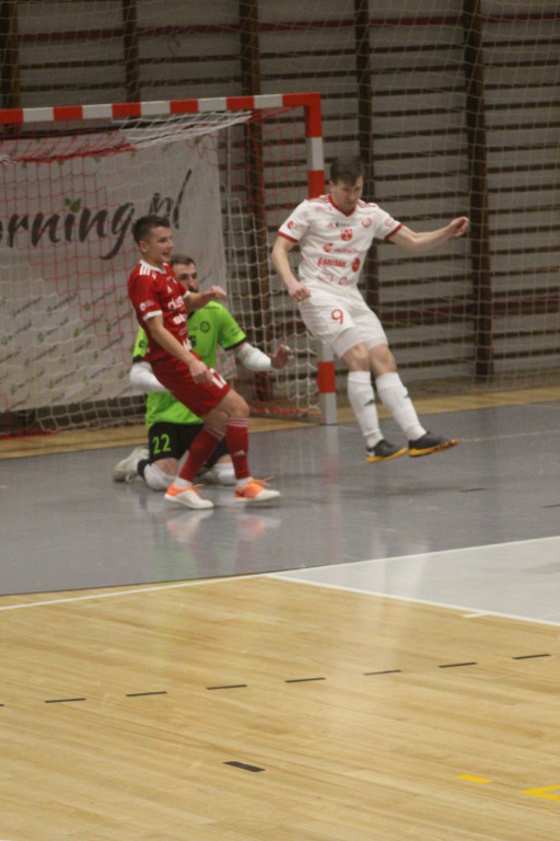 Fatalna porażka w derbach. Trener Fit-Morning Gredaru Brzeg zwolniony po meczu przeciwko Dremanowi Opole Komprachcice [GALERIA]