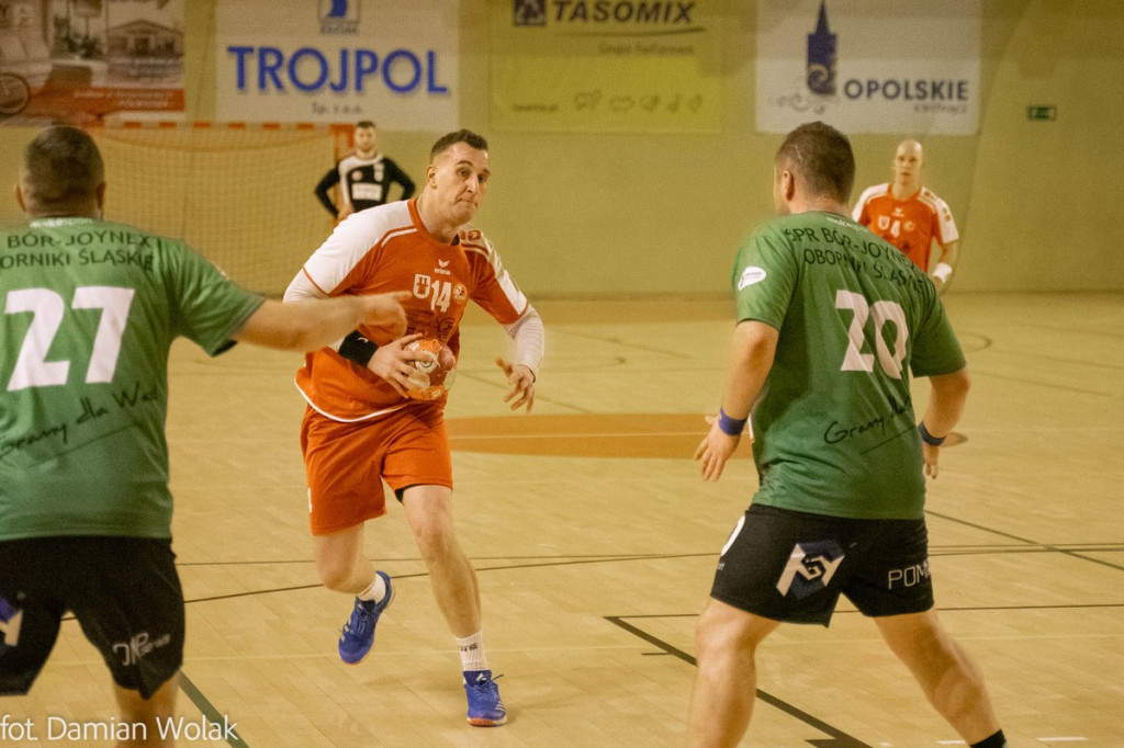 Olimp Grodków kontra SPR Bór Joynext Oborniki Śląskie. O podziale punktów zdecydowały rzuty karne