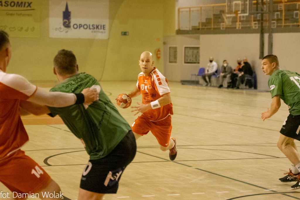 Olimp Grodków kontra SPR Bór Joynext Oborniki Śląskie. O podziale punktów zdecydowały rzuty karne